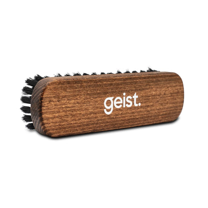 Brosse de nettoyage pour cuir et textile